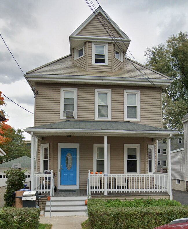 Foto del edificio - 65 Fairbanks St