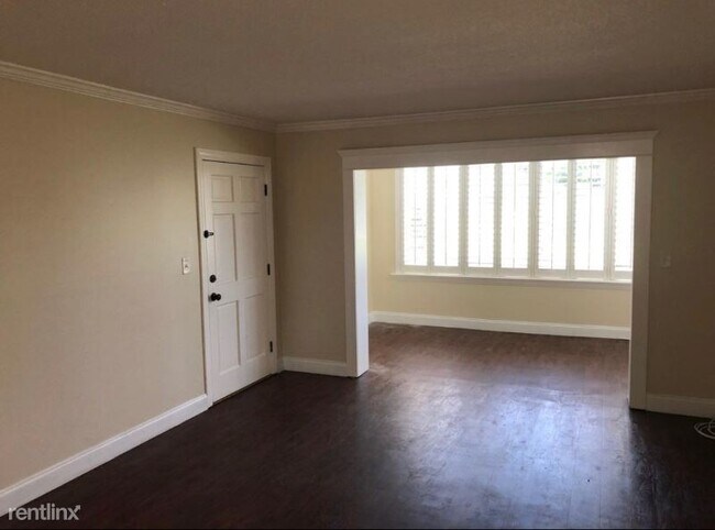 Foto del edificio - 8301 Bardmoor Blvd