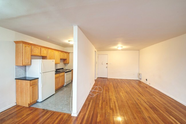 Building Photo - 149-43 35th Ave