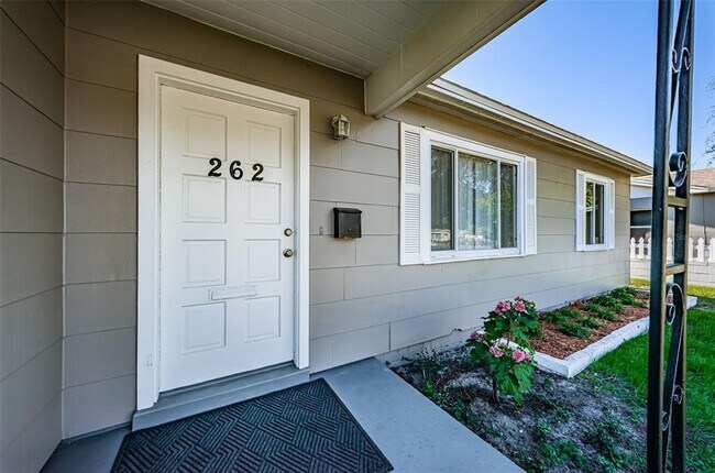 Foto del edificio - 262 40th Ave NE