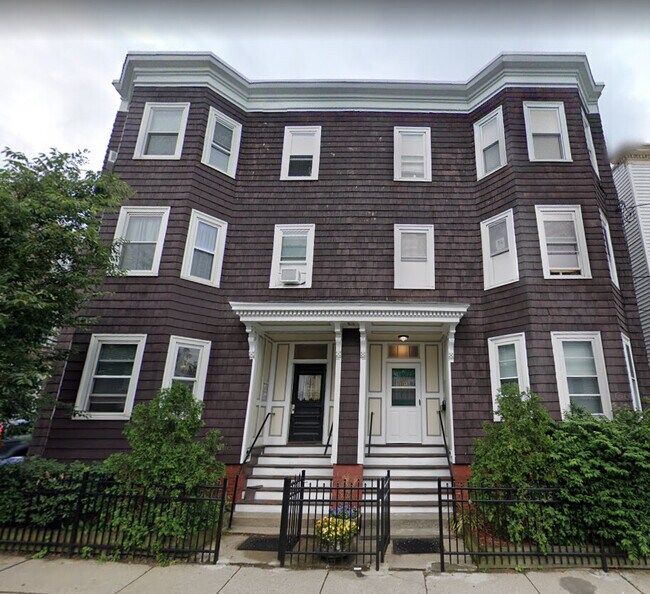 Foto del edificio - 10 Buttonwood St