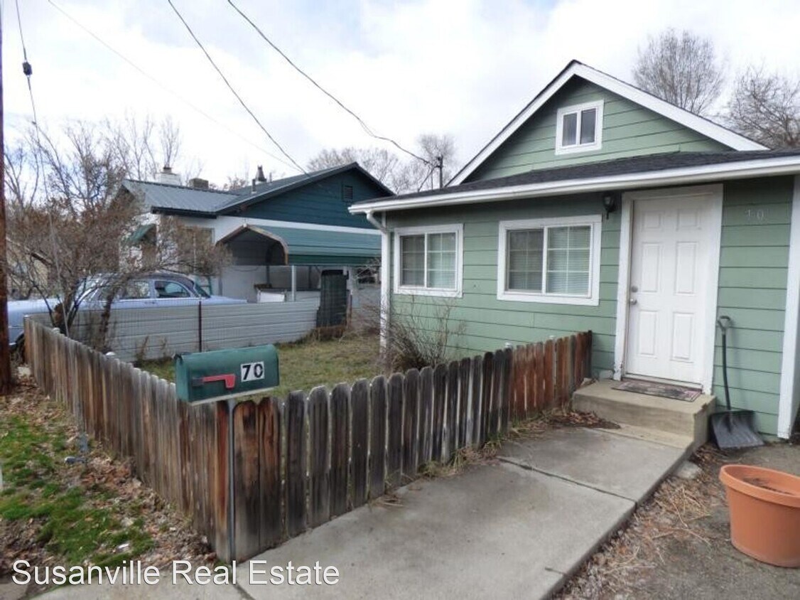 Foto principal - 1 br, 1 bath House - 70 Small St.