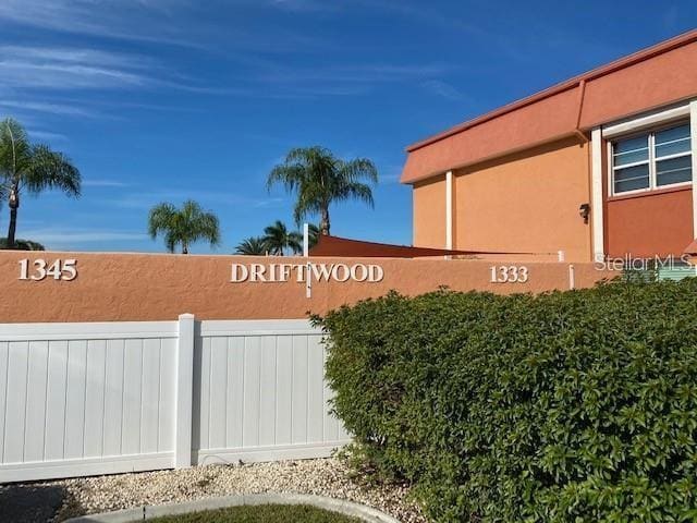 Building Photo - 1333 Mediterranean Dr