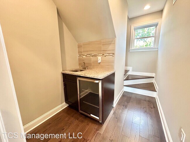 Building Photo - 3 br, 3 bath House - 2319 Pierce Street (V)