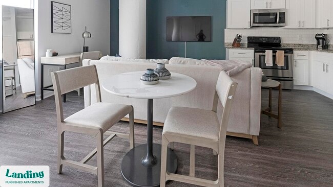 Building Photo - 222 E Saratoga St