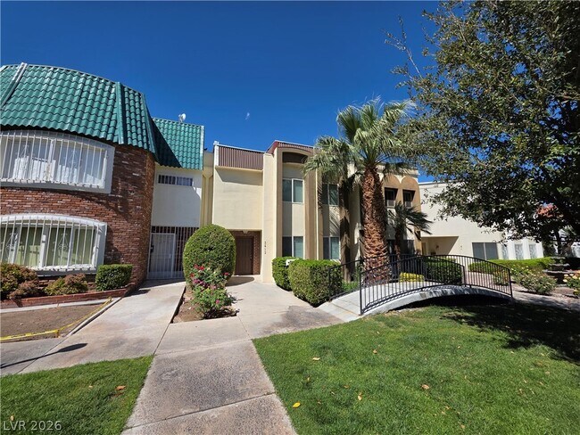 Foto del edificio - 3412 Townhouse Dr