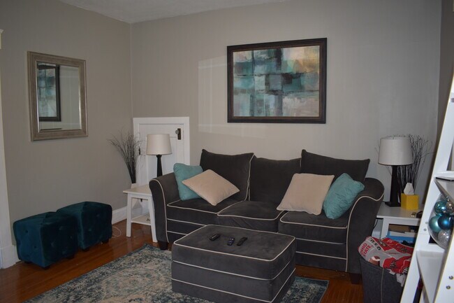 Foto del edificio - 3780 Ault Park Ave