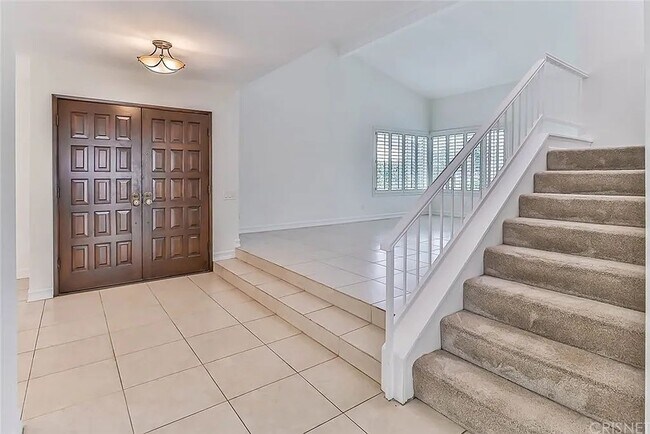 Foto del edificio - 5053 Ambridge Dr