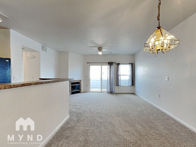 Foto del edificio - 5536 Lewis Ct