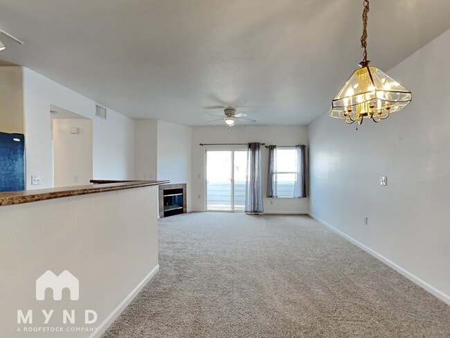 Building Photo - 5536 Lewis Ct