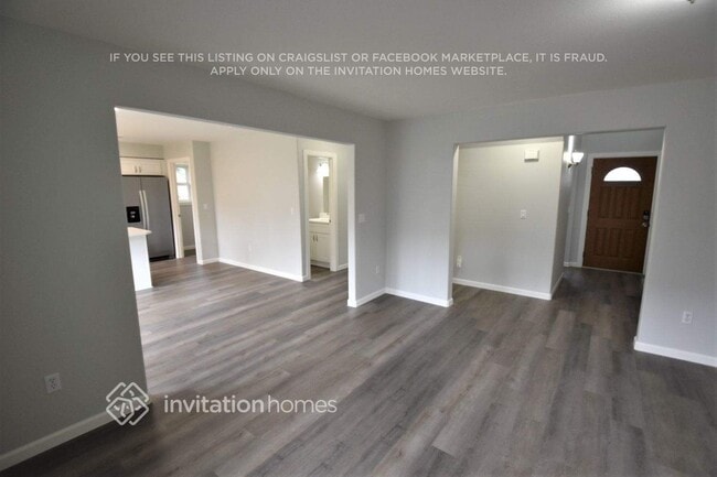 Building Photo - 3305 Davis Ct NE