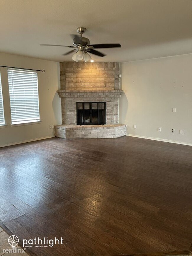 Foto del edificio - 5 br, 3 bath House - 10111 Shetland Gate UNIT