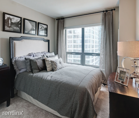 Building Photo - 2 br, 1 bath Apartment - 436 N Clark St 1912