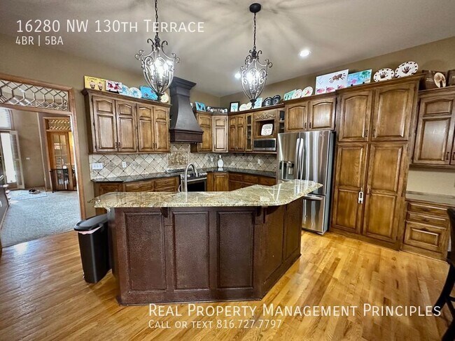 Foto del edificio - 16280 NW 130th Terrace