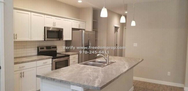 Foto del edificio - 1161 Main St