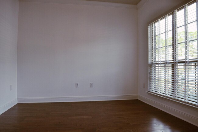 Foto del edificio - 493 Cocobolo Dr