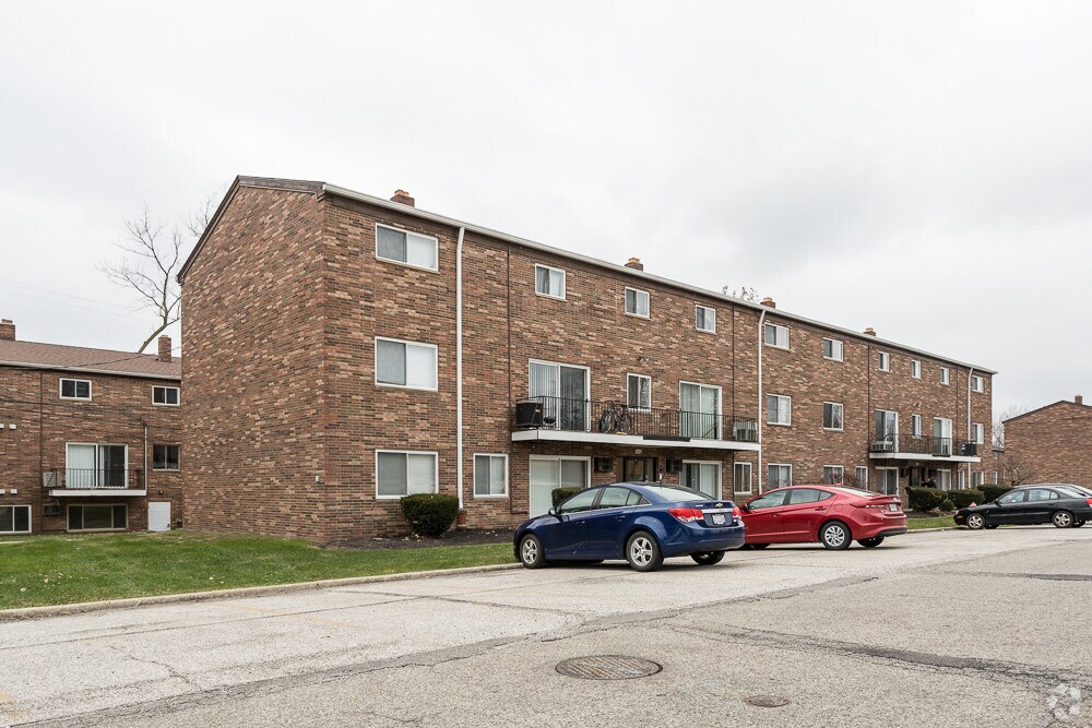 Garfield Villa Apartments – photo 4