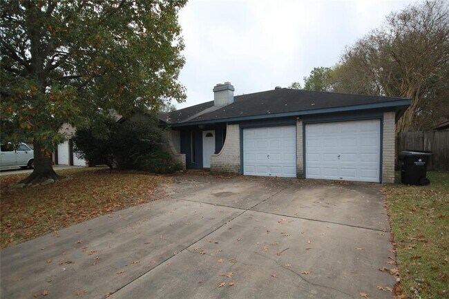 Foto del edificio - 22619 Braken Carter Ln