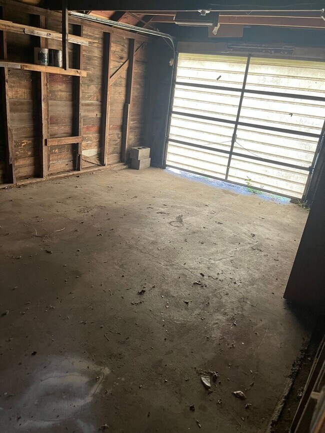 Foto del edificio - $795 - 3 bed 1 bath - Single Family Home