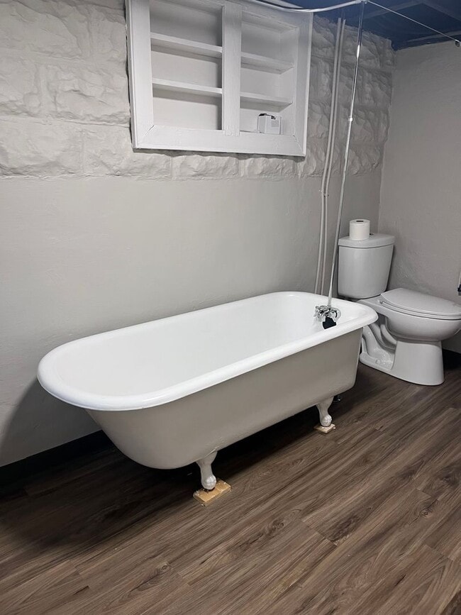 Foto del edificio - 1615 CANADIAN AVE