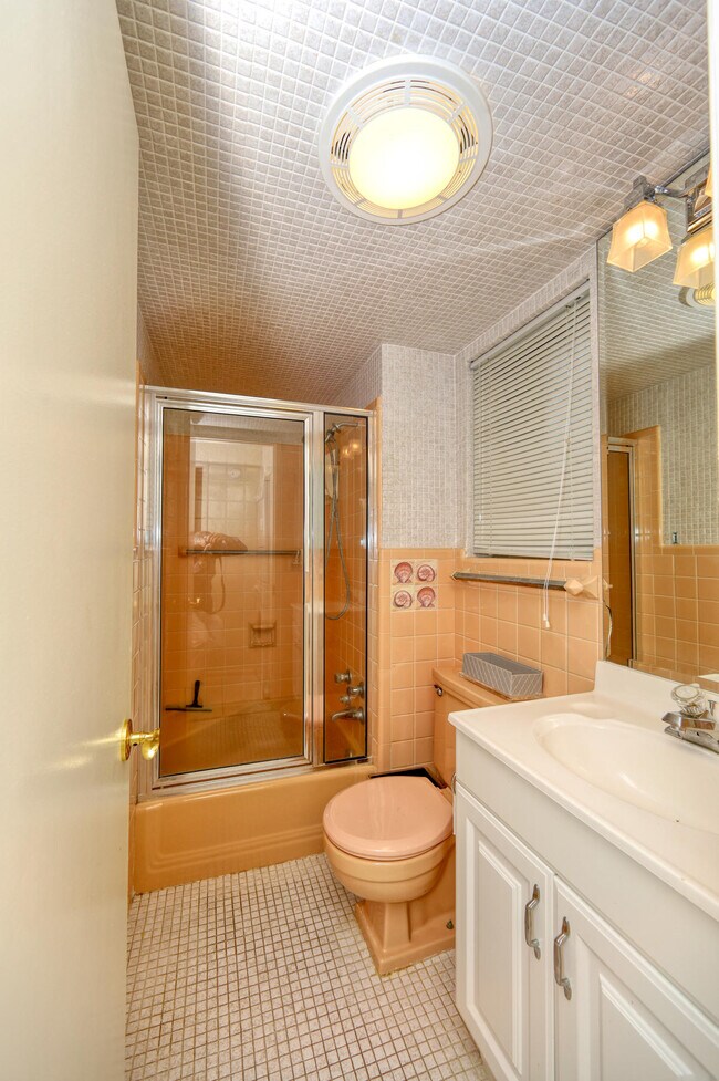 Foto del edificio - 5060 N Ocean Dr