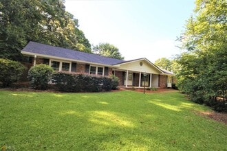 Building Photo - 2953 Evans Woods Dr