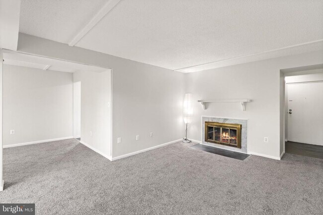 Building Photo - 11739 Ledura Ct