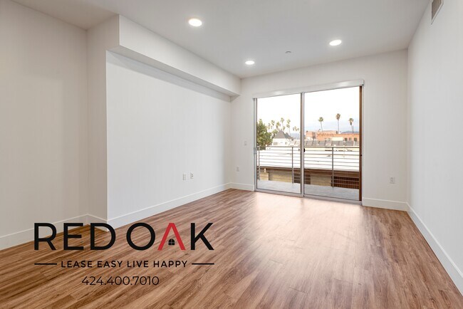 Foto del edificio - 453 S Kenmore Ave