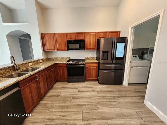 Foto del edificio - 12518 Sparkleberry Rd