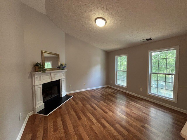 Foto del edificio - 5746 Bridgeport Ct
