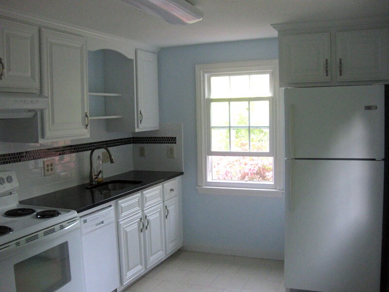 kitchen - 8 Foote Rd