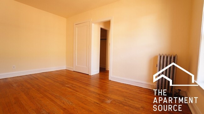 Building Photo - 3310 W Schubert Ave