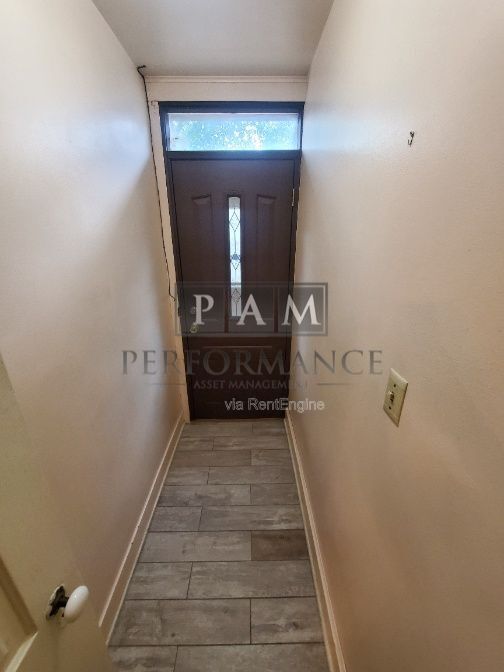 Foto del edificio - 919 E Brady St