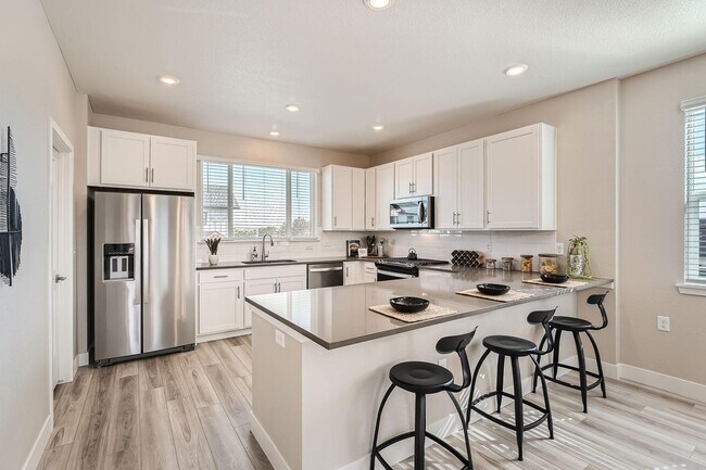 Foto del edificio - 2502 Colt Wy