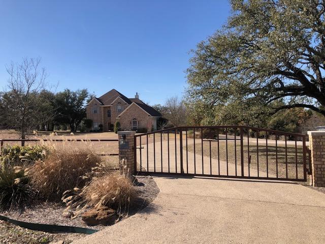 Foto principal - 8898 Armstrong Rd