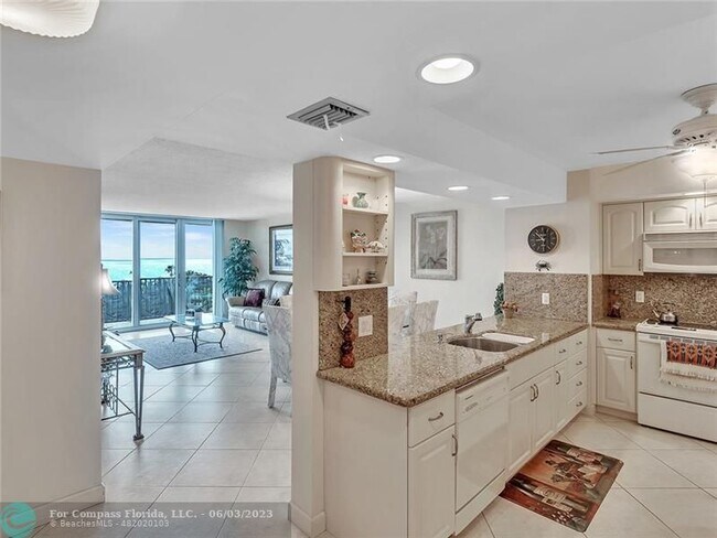 Foto del edificio - 1150 Hillsboro Mile-