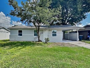 Building Photo - 7912 Allamanda Ave