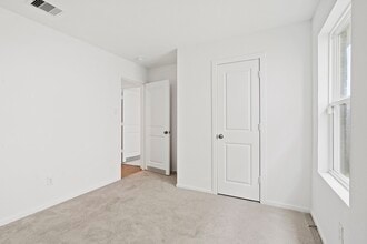 Building Photo - 1106 Rustic Willow Dr