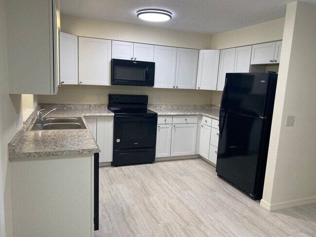 Foto del edificio - 2/2 0range City