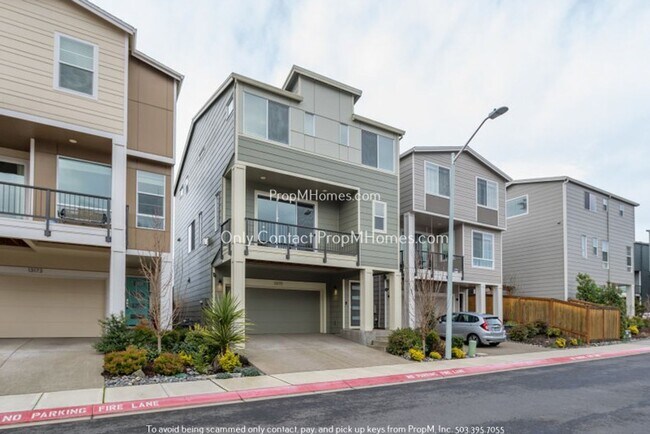 Building Photo - Elegant Commonwealth Home - Where Style Me...