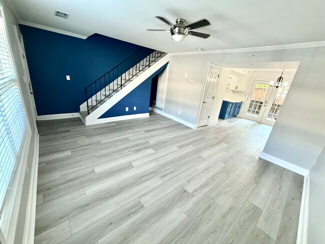 Foto del edificio - 28 Villa Ct SE