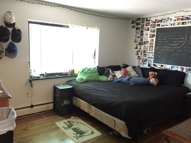 Foto del edificio - 329 Summit Ave