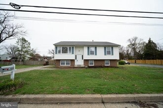 Building Photo - 11209 Caroline Ave