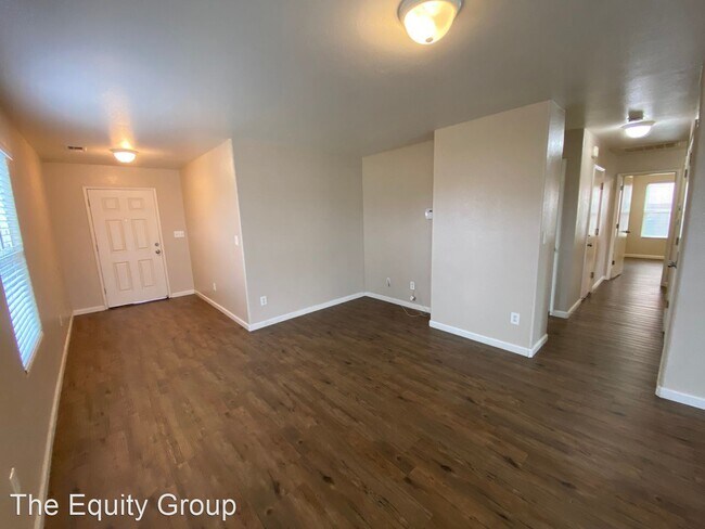 Foto del edificio - 3 br, 2 bath House - 4106 West  Elkhorn Ave