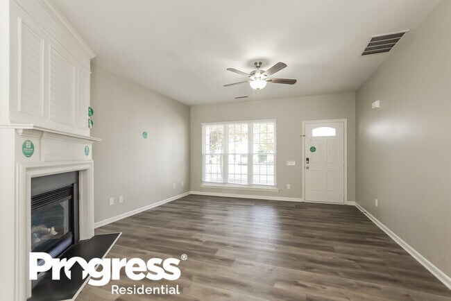 Foto del edificio - 3510 Laurenhurst Ln