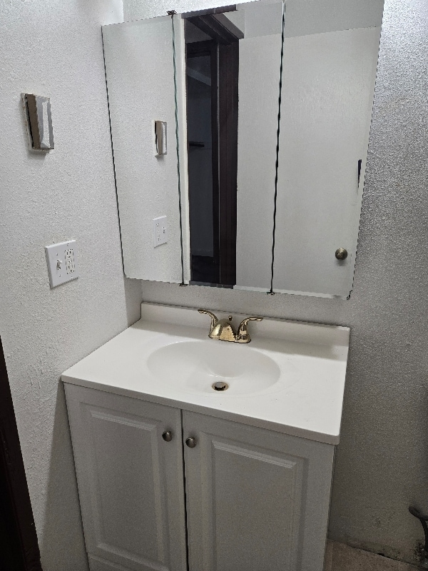 Building Photo - 3311 E 21st St