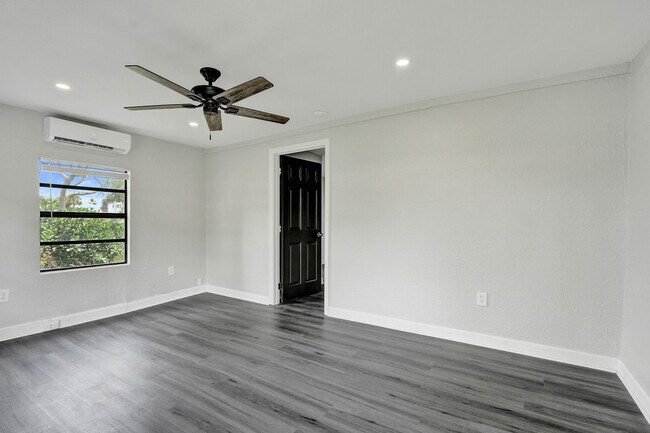 Foto del edificio - 234 NE 14th Ave