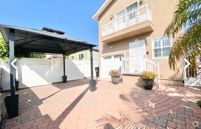 Building Photo - 4162 Alla Rd