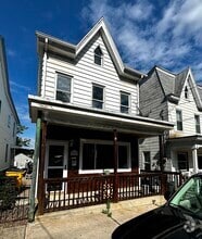 Building Photo - 84 N Berne St