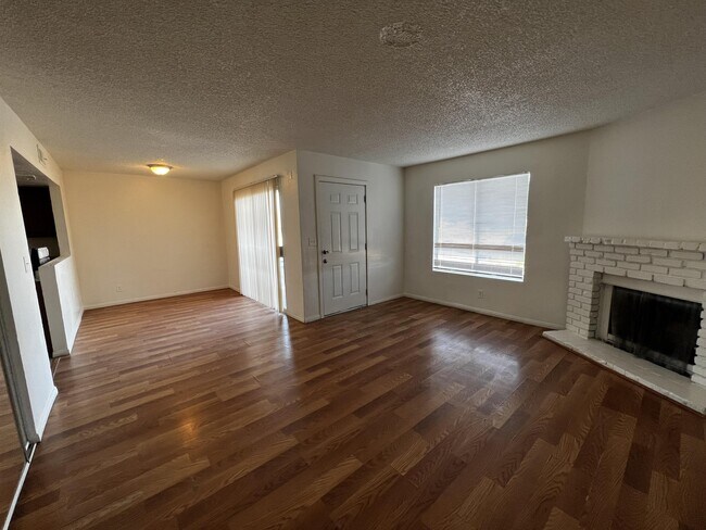 Building Photo - 6942 Appleton Dr